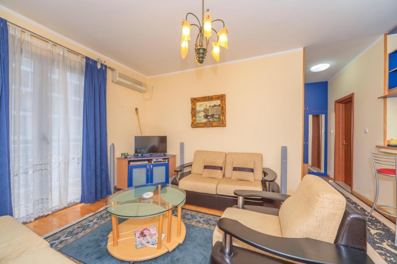 White Bear Budva Exterior photo